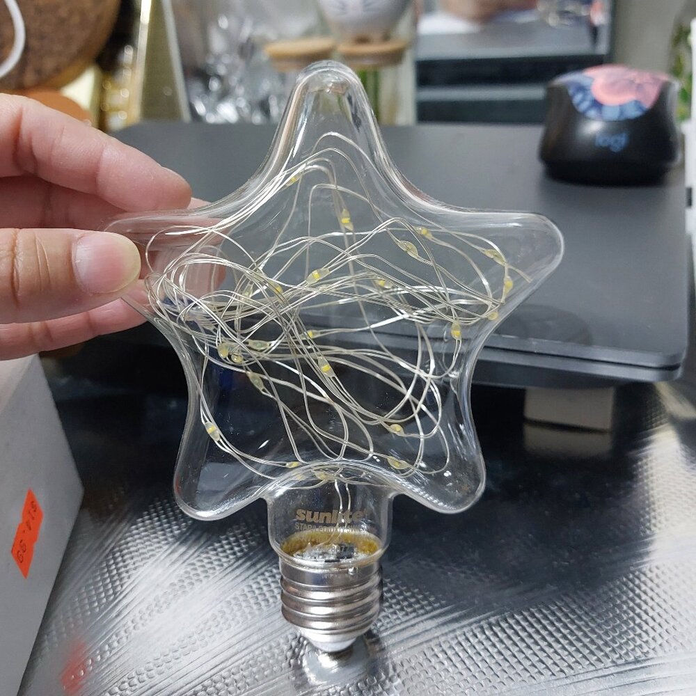 Sunlite LED Decorative String Light Bulb Star Shaped Lightbulb Warm White Medium